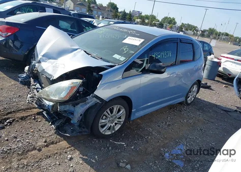 2009 Honda Fit Sport из США, поврежденный, VIN JHMGE88439S007675